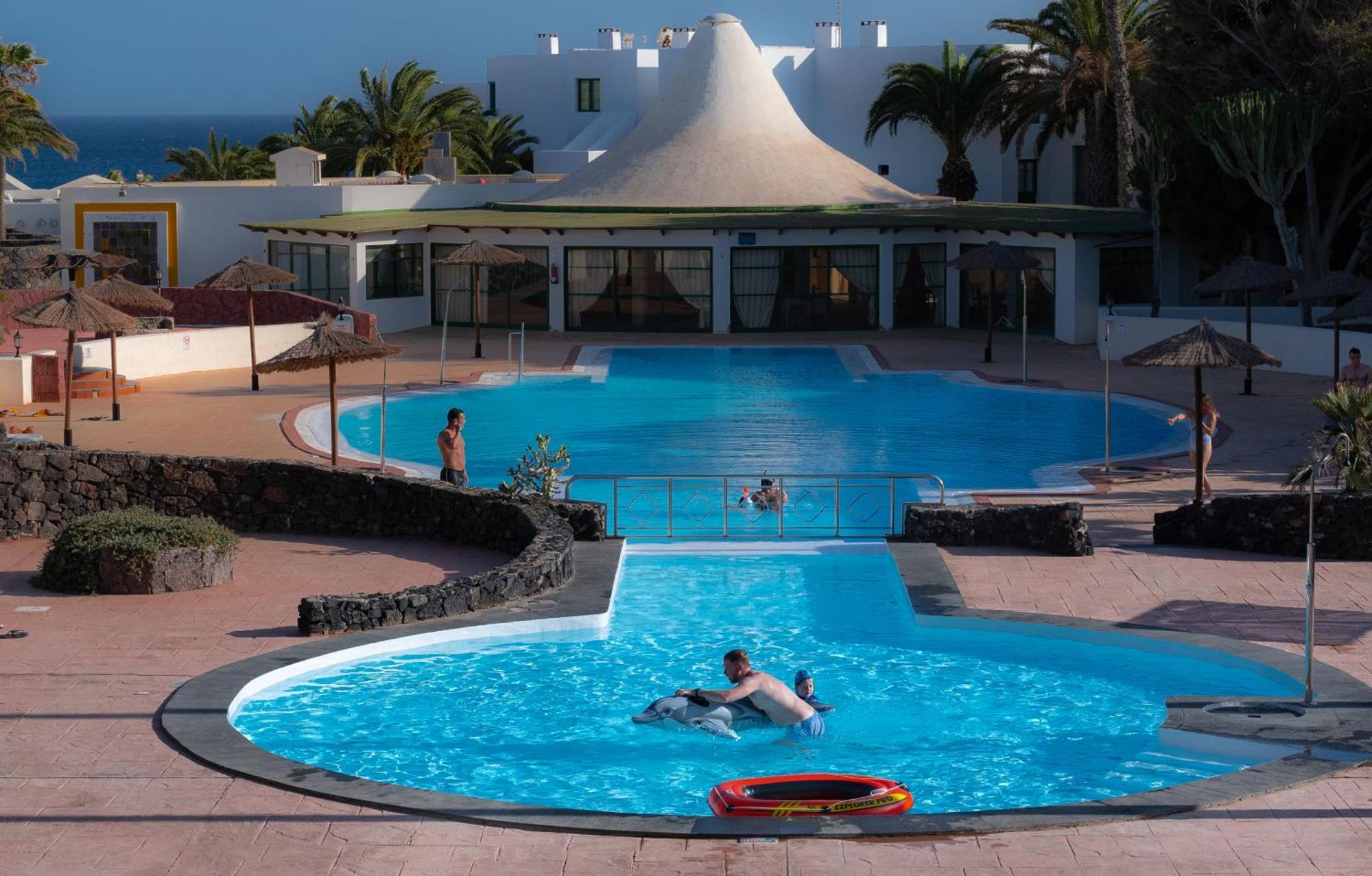 Luxury Bungalow Playa Roca Costa Teguise Exterior foto